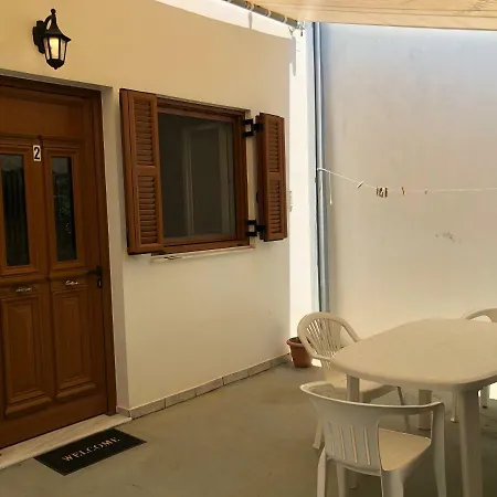 Mythos Suites-hermes *