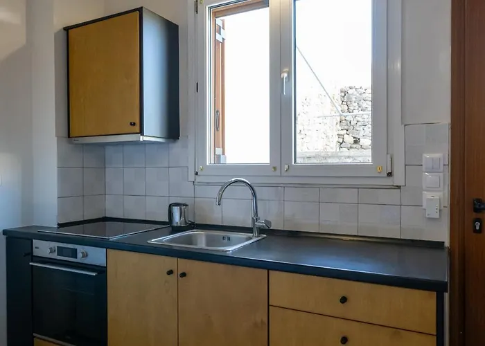 아파트 Mythos Suites-hermes 메토니