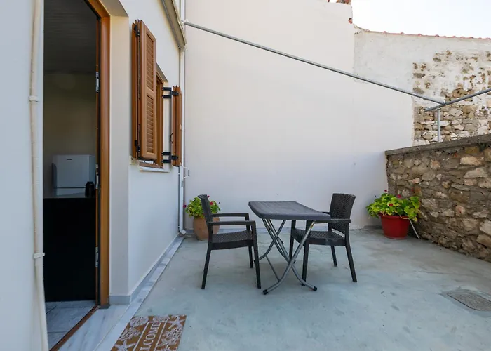 Mythos Suites-hermes Apartment Methoni (Messenia)